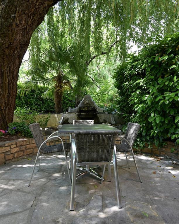 Le Relais Du Vivarais Viviers Exterior foto